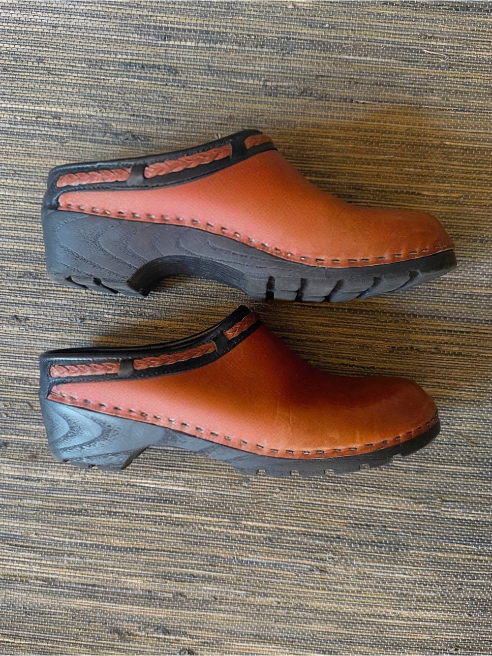 VTG Saga  Brown Leather Slip On Swedish  Mules/Clogs US 9 / EU 40 - Picture 3 of 10